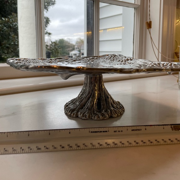 Arthur Court Grapes Aluminum Cake Stand - Picture 8 of 8